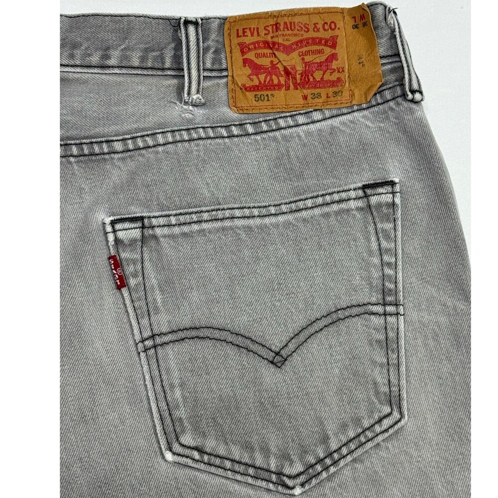 Gray Levi's 501 Men's Jeans 38x30 Straight Leg Button Fly Denim Pants